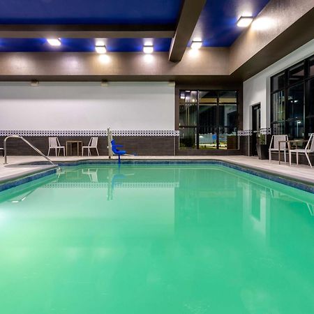 Hilton Garden Inn Hays, Ks Kültér fotó
