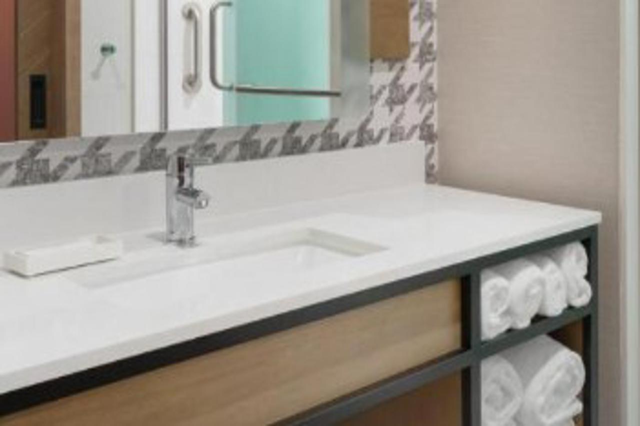 Hilton Garden Inn Hays, Ks Kültér fotó