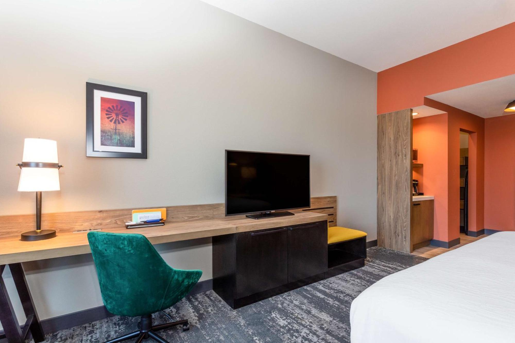 Hilton Garden Inn Hays, Ks Kültér fotó