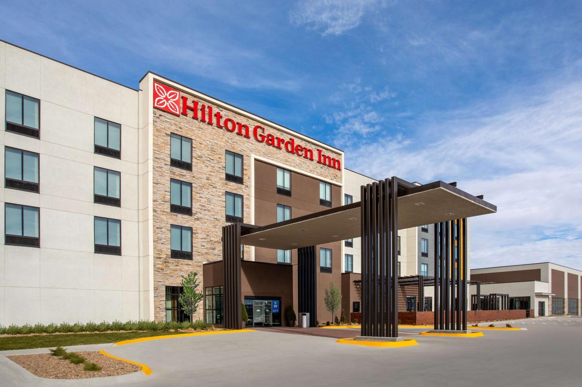 Hilton Garden Inn Hays, Ks Kültér fotó